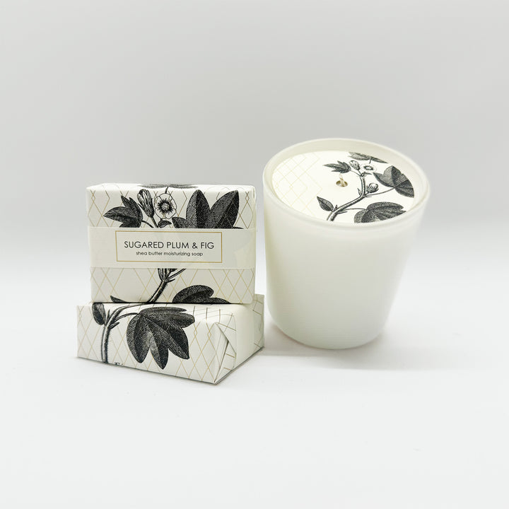 Sugared Plum & Fig Candle in Goldleaf Design