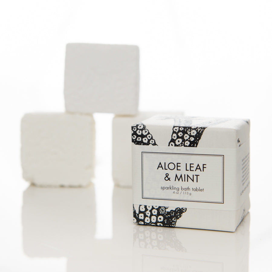 aloe leaf and mint bath tablet by Formulary 55